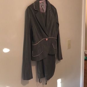 Grey/pink pinstripe suit